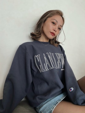 「アイテム（デニムスカート）」を使った、RINA.さん（レディース・150cm）の秋コーディネート