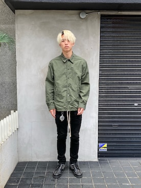 「DANKE SCHON（ダンケシェーン）のアイテム（その他アウター）」を使った、06さん（メンズ・179cm）の秋コーディネート