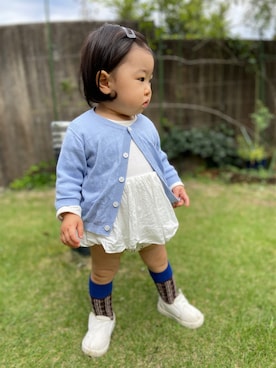 「無印良品（ムジルシリョウヒン）のアイテム（カーディガン/ボレロ、ブルー系）」を使った、ずくさん（キッズ・90cm）の秋コーディネート