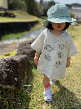 「BEAMS（ビームス）のアイテム（ハット、グリーン系）」を使った、ずくさん（キッズ・90cm）の秋コーディネート