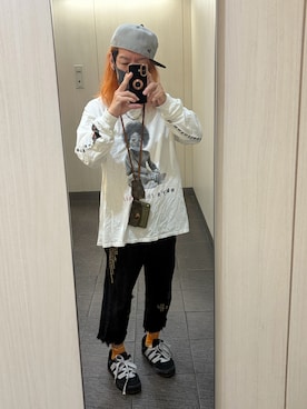 「NEW ERA（ニューエラ）のアイテム（キャップ、グレー系）」を使った、kou198402さん（メンズ・160cm）の秋コーディネート