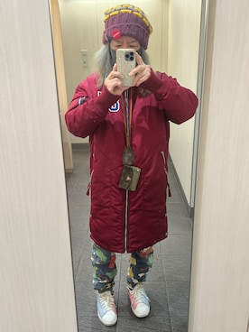 「TOMMY HILFIGER（トミーヒルフィガー）のアイテム（ダウンジャケット/コート、レッド系）」を使った、kou198402さん（メンズ・160cm）の春コーディネート