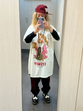 「STUSSY（ステューシー）のアイテム（キャップ、レッド系）」を使った、kou198402さん（メンズ・160cm）の春コーディネート
