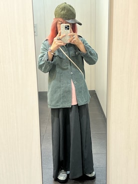 「アイテム（シャツ/ブラウス）」を使った、kou198402さん（メンズ・160cm・40代）の秋コーディネート