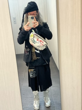 「Onitsuka Tiger（オニツカタイガー）のアイテム（スニーカー、シルバー系）」を使った、kou198402さん（メンズ・160cm）の春コーディネート