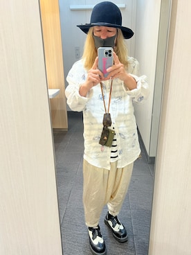 「Dr. Martens（ドクターマーチン）のアイテム（ブーツ、ホワイト系）」を使った、kou198402さん（メンズ・160cm）の春コーディネート