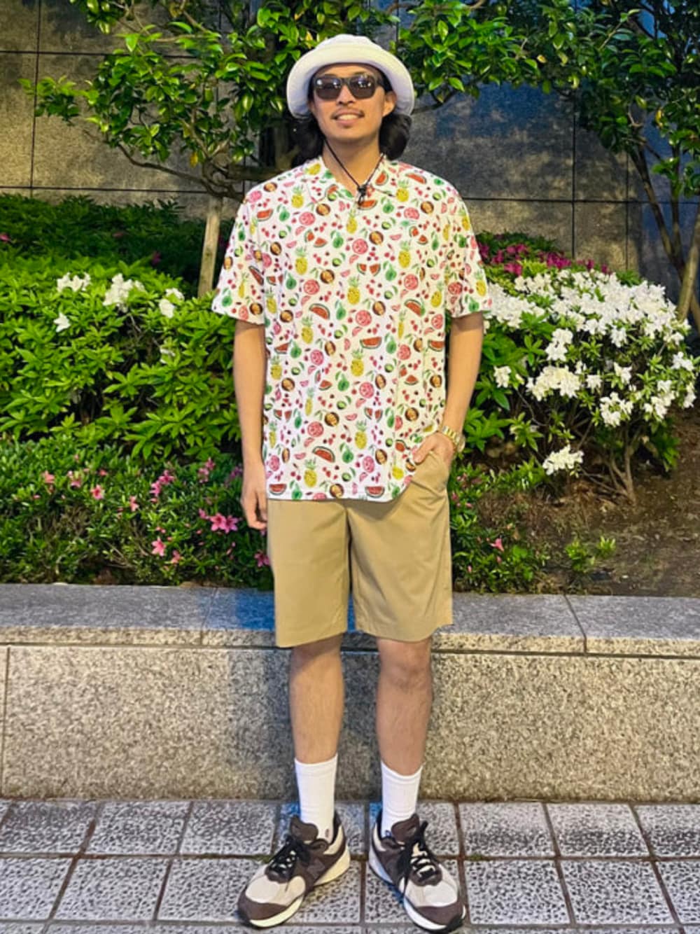 BEAMS GOLFさんの「【日除けカバー付き】〈UNISEX〉メッシュ バケットハット（BEAMS GOLF）」を使ったコーディネートの1枚目の写真
