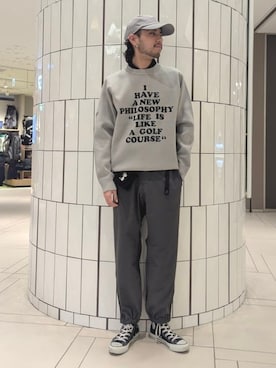 「アイテム（帽子、グレー系）」を使った、BEAMS GOLFさん（レディース・166cm）の冬コーディネート