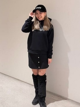 「アイテム（レッグウォーマー）」を使った、BEAMS GOLFさん（レディース・161cm）の冬コーディネート