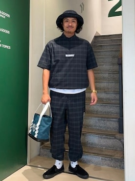 「アイテム（帽子）」を使った、BEAMS GOLFさん（メンズ・180cm）の夏コーディネート
