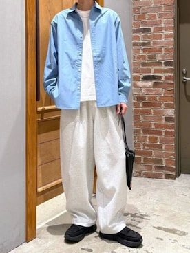 「GILDAN（ギルダン）のGILDAN/ギルダン 5.3oz プレミアムコットン 半袖無地Tシャツ 2026年春夏（Tシャツ/カットソー、グレー系）」を使った、rooptokyokkさん（メンズ・173cm）の春コーディネート