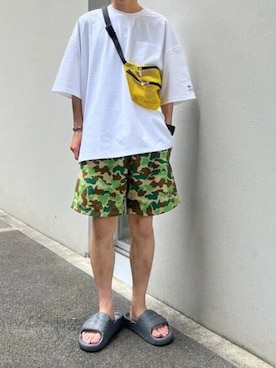 「GILDAN（ギルダン）のGILDAN/ギルダン 5.3oz プレミアムコットン 半袖無地Tシャツ 2026年春夏（Tシャツ/カットソー、グレー系）」を使った、rooptokyokkさん（メンズ・173cm）の春コーディネート