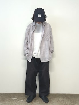 「Dickies（ディッキーズ）のDickies/ディッキーズ LOOSE FIT ダブルニー センタープレス ワークパンツ スケーターパンツ 85283 レングス32 2026年春夏（チノパンツ、ブラック系）」を使った、rooptokyokkさん（メンズ・173cm）の夏コーディネート