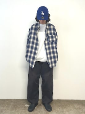 「Dickies（ディッキーズ）のDickies/ディッキーズ LOOSE FIT ダブルニー センタープレス ワークパンツ スケーターパンツ 85283 レングス32 2026年春夏（チノパンツ、ブラック系）」を使った、rooptokyokkさん（メンズ・173cm）の夏コーディネート