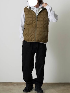 「アイテム（ダウンベスト）」を使った、rooptokyokkさん（メンズ・173cm）の秋コーディネート