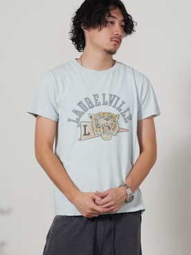 「REMI RELIEF（レミレリーフ）のアイテム（Tシャツ/カットソー、ホワイト系）」を使った、rooptokyokkさん（メンズ・178cm）の夏コーディネート