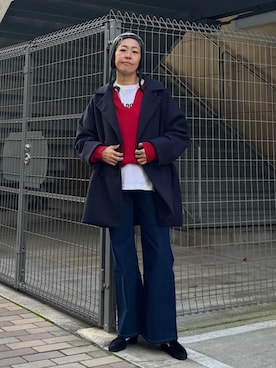「アイテム（ピーコート）」を使った、飯田さん（レディース・163cm）の冬コーディネート