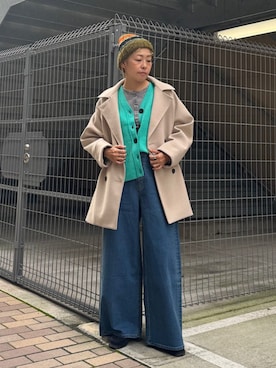 「アイテム（ピーコート）」を使った、飯田さん（レディース・163cm）の冬コーディネート