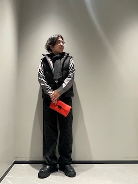 「アイテム（ストール/ショール）」を使った、ゆーきさん（メンズ・170cm）の秋コーディネート