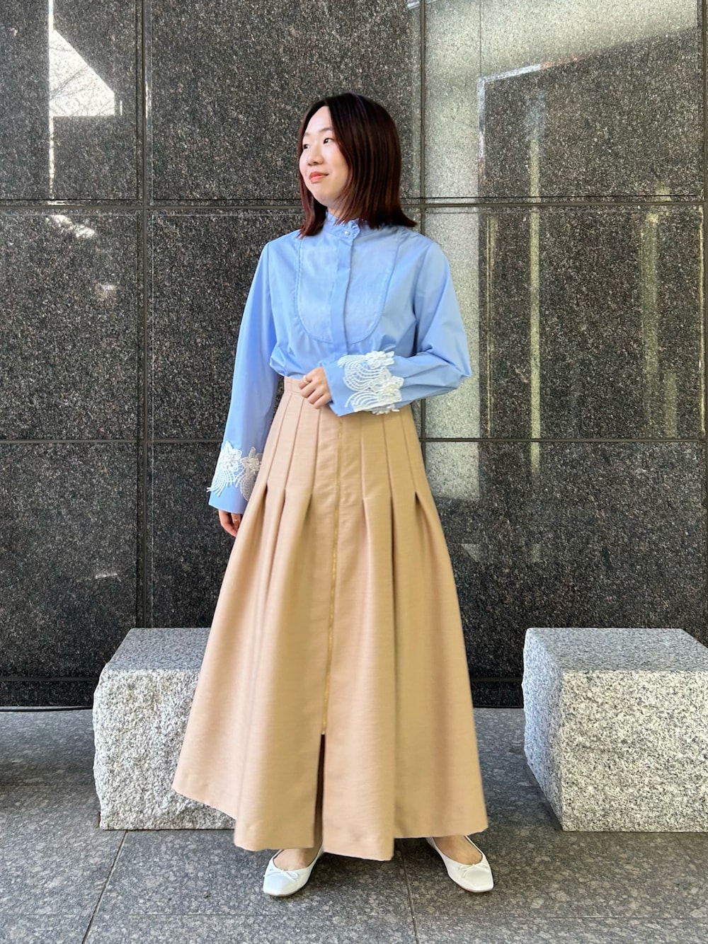 【美品】ルルウィルビー　ジップアップタックスカート　ベージュ　¥39600 LOULOU WILLOUGHBY（ルルウィルビー）の「【LOULOU WILLOUGHBY】ジップ