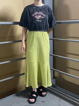 「GRL（グレイル）のアイテム（Tシャツ/カットソー）」を使った、__.umbu.さん（レディース・158cm）の秋コーディネート