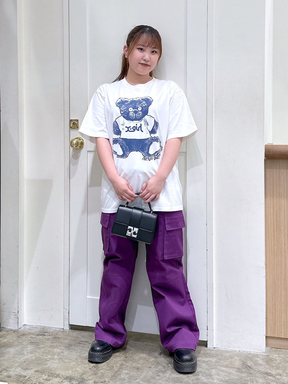 大量まとめ売り130cm女の子服セットTシャツ、スウェットなど） 大量まとめ売り130cm女の子服セットTシャツ、スウェットなど