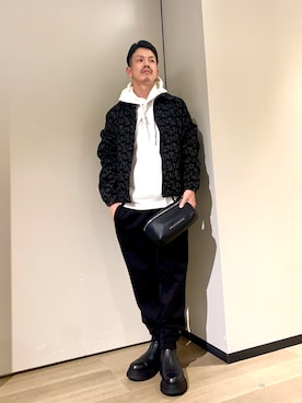 「アイテム（ボディバッグ/ウエストポーチ）」を使った、TOI-Tさん（メンズ・170cm）の冬コーディネート