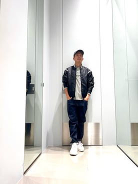「ARMANI EXCHANGE（アルマーニエクスチェンジ）のアイテム（キャップ）」を使った、TOI-Tさん（メンズ・170cm）の秋コーディネート