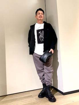 「アイテム（ボディバッグ/ウエストポーチ）」を使った、TOI-Tさん（メンズ・170cm）の冬コーディネート