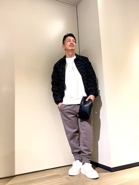 「アイテム（ボディバッグ/ウエストポーチ）」を使った、TOI-Tさん（メンズ・170cm）の秋コーディネート