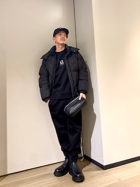 「アイテム（ボディバッグ/ウエストポーチ）」を使った、TOI-Tさん（メンズ・170cm）の冬コーディネート