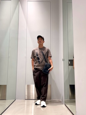 「ARMANI EXCHANGE（アルマーニエクスチェンジ）のアイテム（キャップ）」を使った、TOI-Tさん（メンズ・170cm）の秋コーディネート