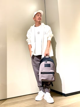 「アイテム（Tシャツ/カットソー）」を使った、TOI-Tさん（メンズ・170cm）の秋コーディネート