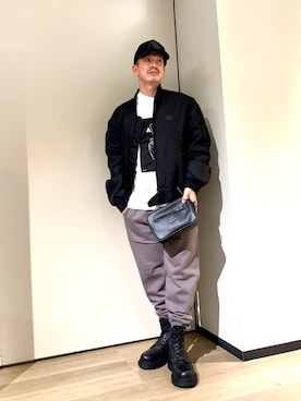 「アイテム（ポーチ）」を使った、TOI-Tさん（メンズ・170cm）の冬コーディネート