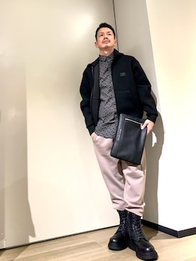 「アイテム（クラッチバッグ）」を使った、TOI-Tさん（メンズ・170cm）の秋コーディネート