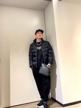 「セットアップスタイル」｜「アイテム（アクセサリー）」を使った、TOI-Tさん（メンズ・170cm）の冬コーディネート