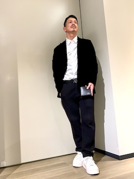 「ARMANI EXCHANGE（アルマーニエクスチェンジ）のアイテム」を使った、TOI-Tさん（メンズ・170cm）の秋コーディネート