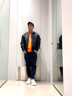 「ARMANI EXCHANGE（アルマーニエクスチェンジ）のアイテム（キャップ）」を使った、TOI-Tさん（メンズ・170cm）の秋コーディネート