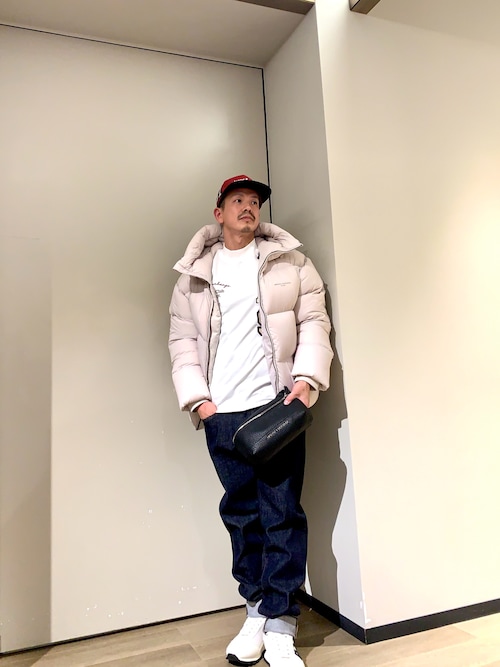 A|X アルマーニ エクスチェンジ】リサイクルナイロン カラーダウン