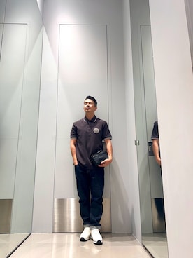 「ARMANI EXCHANGE（アルマーニエクスチェンジ）の【A|X アルマーニ エクスチェンジ】CO エンブレムロゴ スリムフィット 半袖ポロシャツ/SLIM（ポロシャツ、グレー系）」を使った、TOI-Tさん（メンズ・170cm）の秋コーディネート