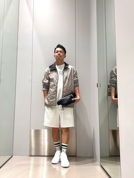 「ARMANI EXCHANGE（アルマーニエクスチェンジ）の【A|X アルマーニ エクスチェンジ】オールオーバーロゴ レースアップスニーカー（スニーカー、ブラック系）」を使った、TOI-Tさん（メンズ・170cm）の夏コーディネート