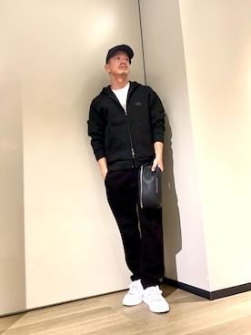 ARMANI EXCHANGEのアイテムを使った人気ファッション