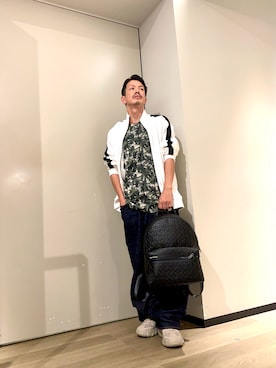 「ARMANI EXCHANGE（アルマーニエクスチェンジ）のアイテム」を使った、TOI-Tさん（メンズ・170cm）の夏コーディネート