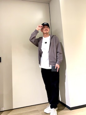 「アイテム（財布）」を使った、TOI-Tさん（メンズ・170cm）の冬コーディネート