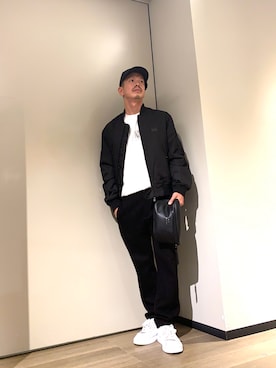 「アイテム（ボディバッグ/ウエストポーチ）」を使った、TOI-Tさん（メンズ・170cm）の秋コーディネート