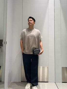 「ARMANI EXCHANGE（アルマーニエクスチェンジ）の【A|X アルマーニ エクスチェンジ】コットンツイル ワイドチノパンツ（チノパンツ、ブルー系）」を使った、TOI-Tさん（メンズ・170cm）の夏コーディネート