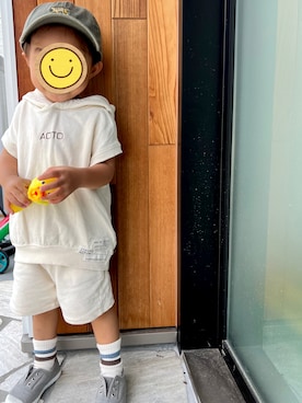 「Cienta（シエンタ）のアイテム（スニーカー）」を使った、aaさん（キッズ・80cm）の春コーディネート