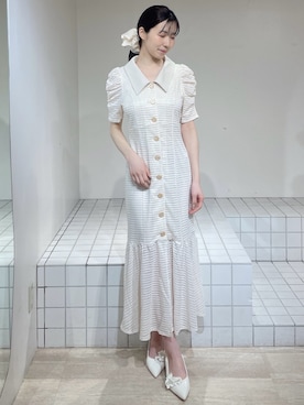 「RESEXXY（リゼクシー）のクリンクルビックシュシュ（シュシュ、ホワイト系）」を使った、moekaさん（レディース・162cm）の春コーディネート