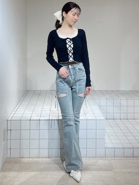 「RESEXXY（リゼクシー）のレースアップリブトップス（Tシャツ/カットソー、ブラック系）」を使った、moekaさん（レディース・162cm）の春コーディネート