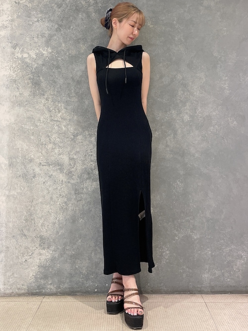 セール】カットアウトフーディワンピース（ワンピース）｜RESEXXY